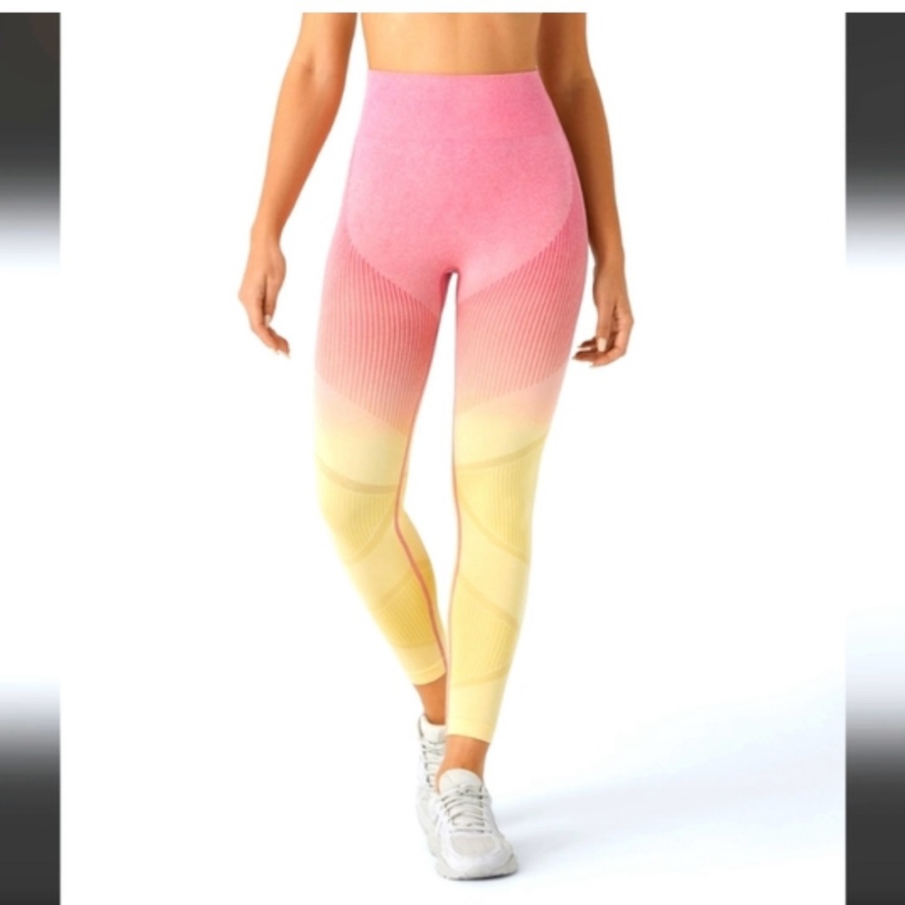 Women’s Gradient Pink and Yellow Leggings